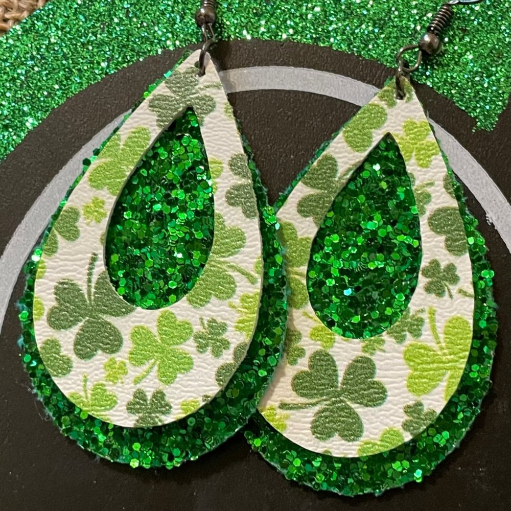 St Patricks Day Faux Leather Earrings Glitter Shamrock Earrings 10$